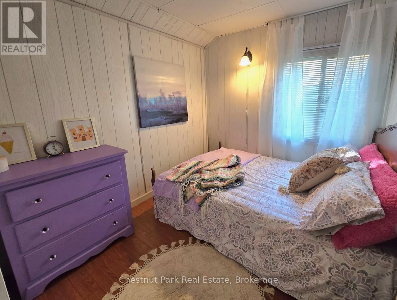 1227-2 North Kahshe Lake Rd Road, Gravenhurst, Ontario  P0E 1G0 - Photo 21 - X12907704
