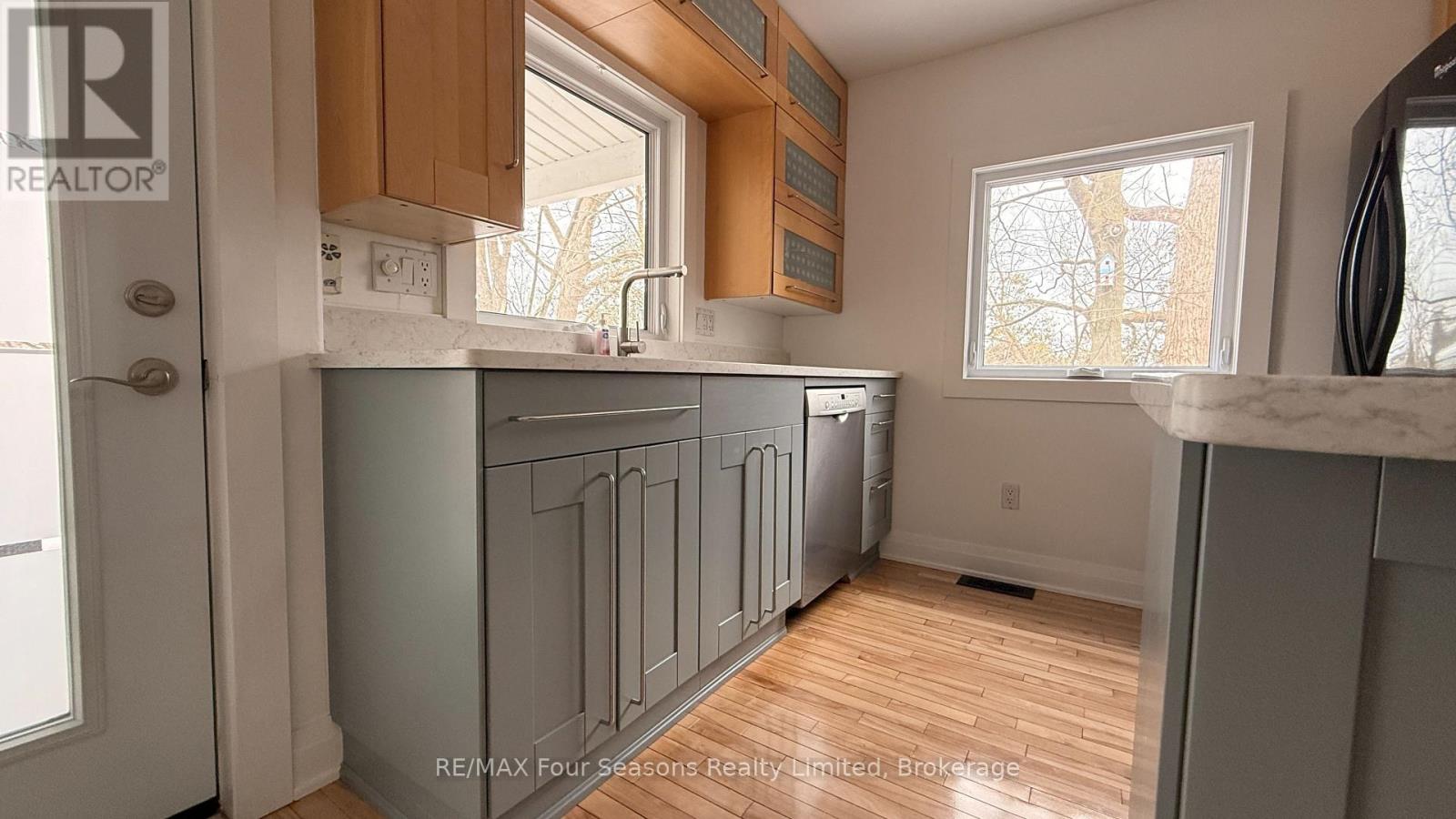 265 Mill Street, Saugeen Shores, Ontario  N0H 2C2 - Photo 13 - X12908462