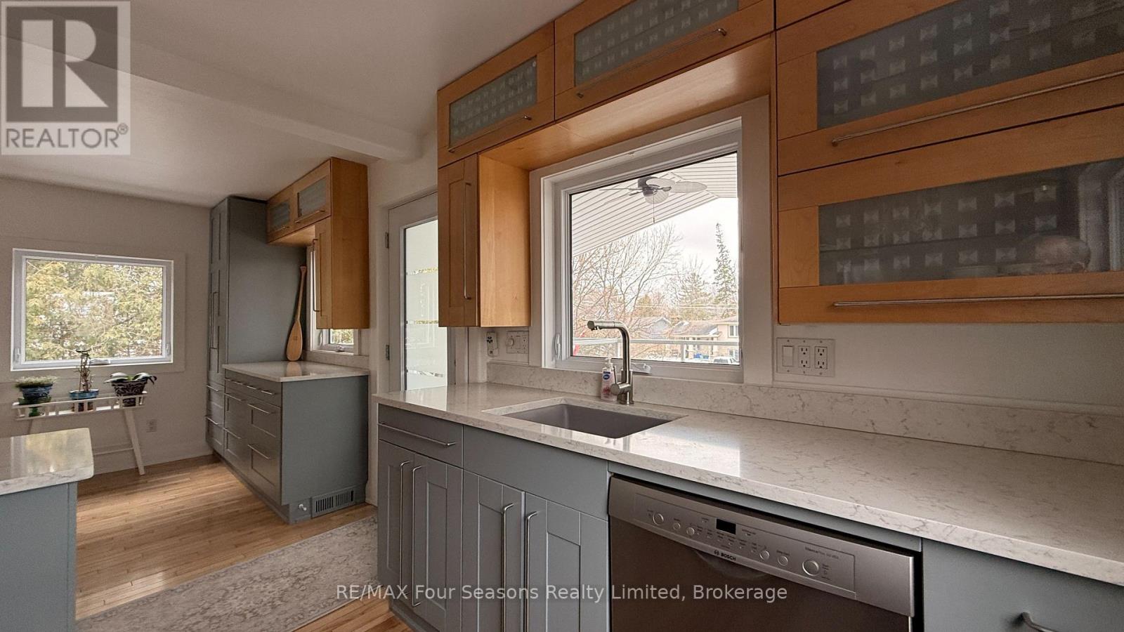 265 Mill Street, Saugeen Shores, Ontario  N0H 2C2 - Photo 14 - X12908462