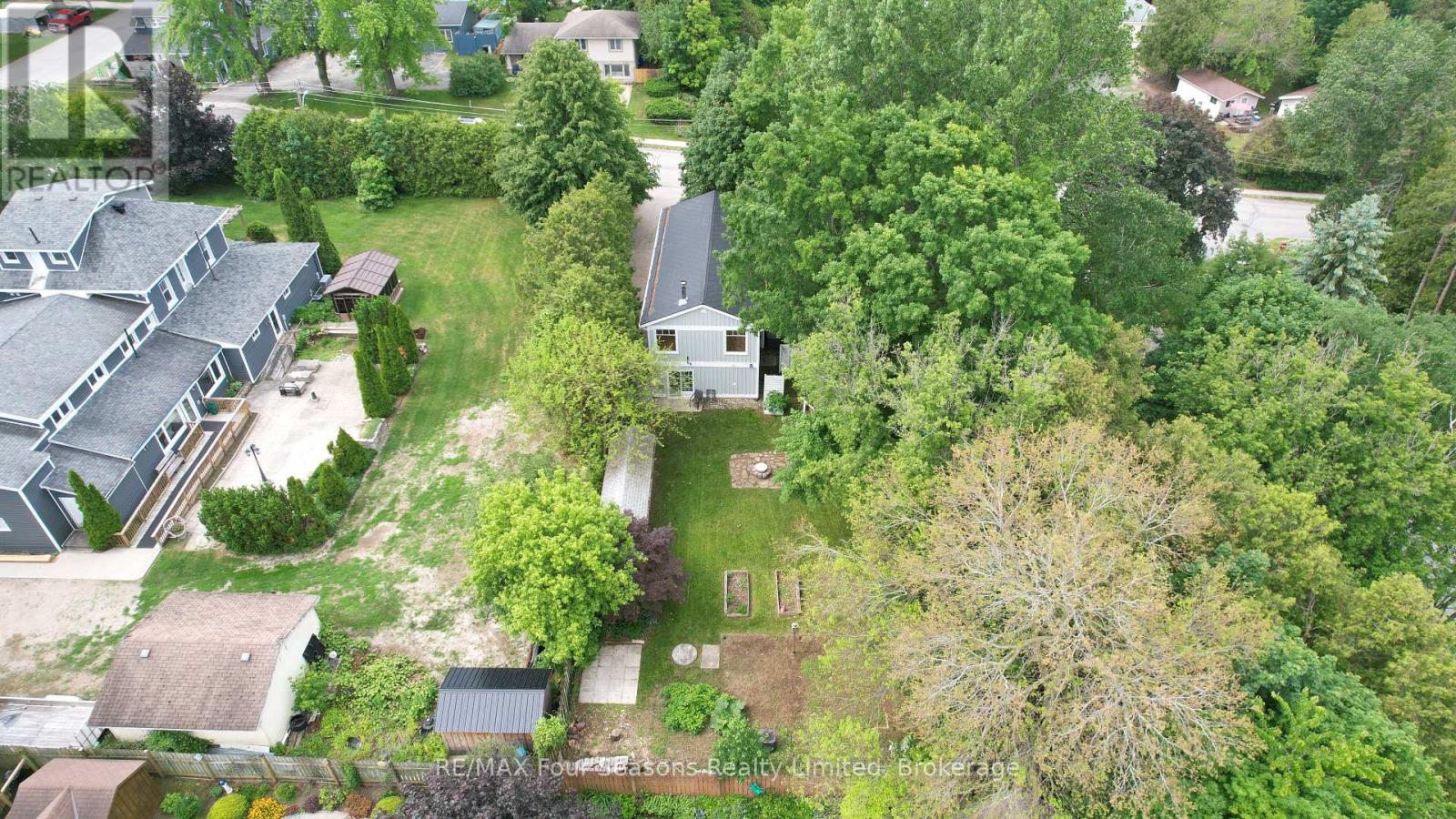 265 Mill Street, Saugeen Shores, Ontario  N0H 2C2 - Photo 3 - X12908462