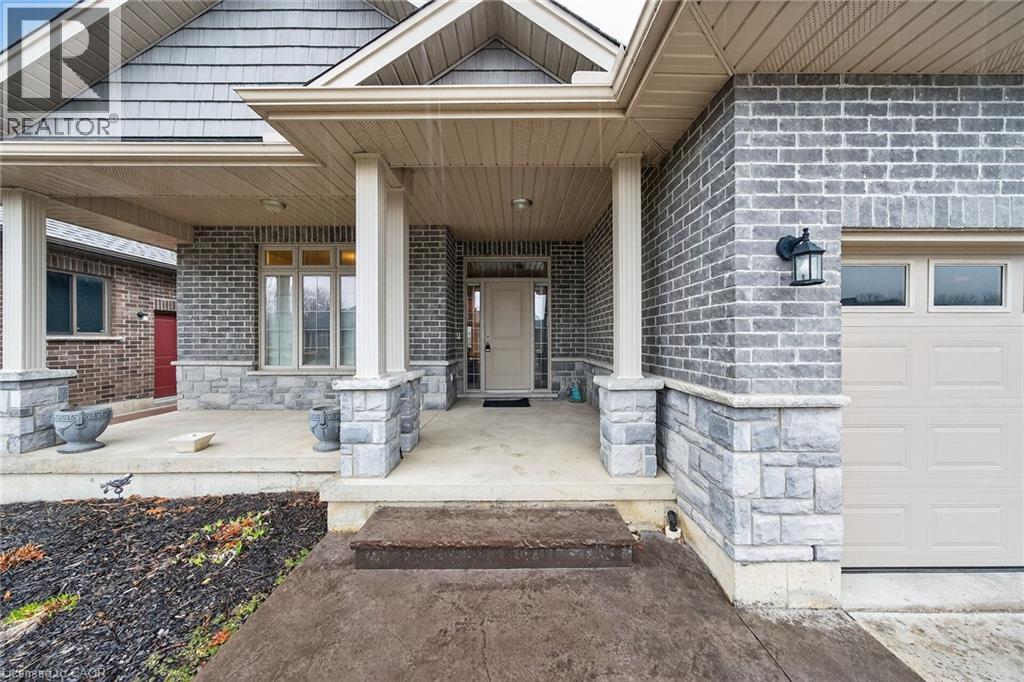 31 Sycamore Drive, Port Dover, Ontario  N0A 1N6 - Photo 3 - 40811429