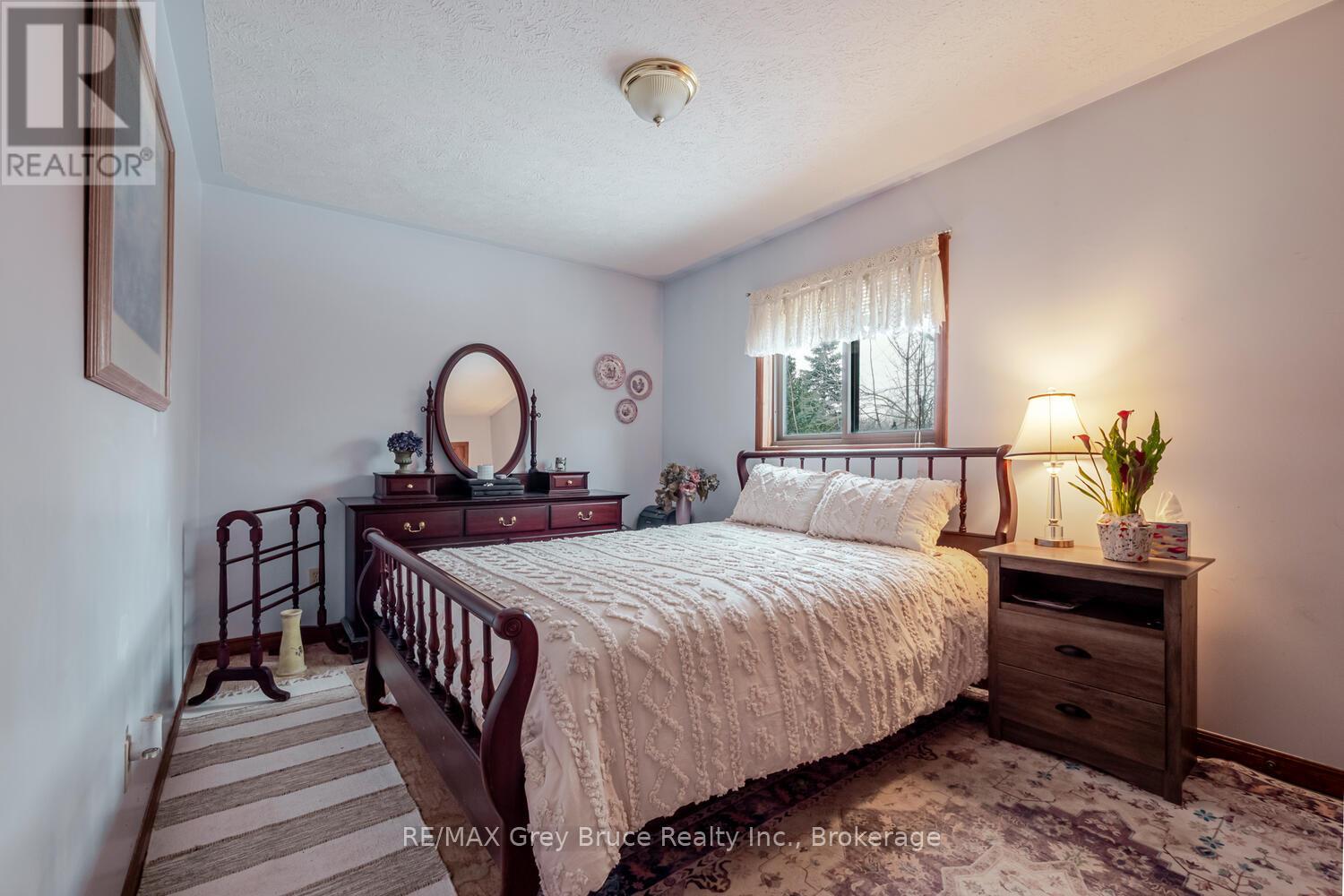 6 Kirkland Place, South Bruce Peninsula, Ontario  N0H 2G0 - Photo 22 - X12909674