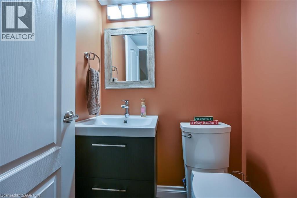 35 Willowbanks Terrace, Hamilton, Ontario  L8E 0C3 - Photo 25 - 40814335