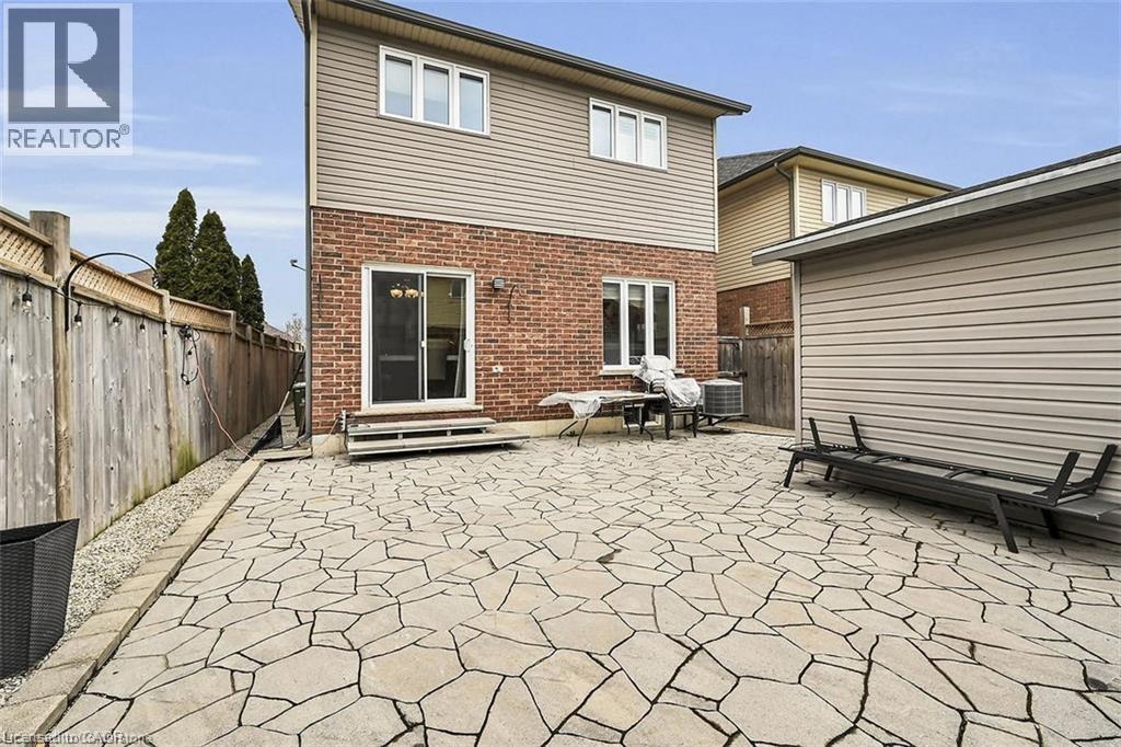 35 Willowbanks Terrace, Hamilton, Ontario  L8E 0C3 - Photo 27 - 40814335