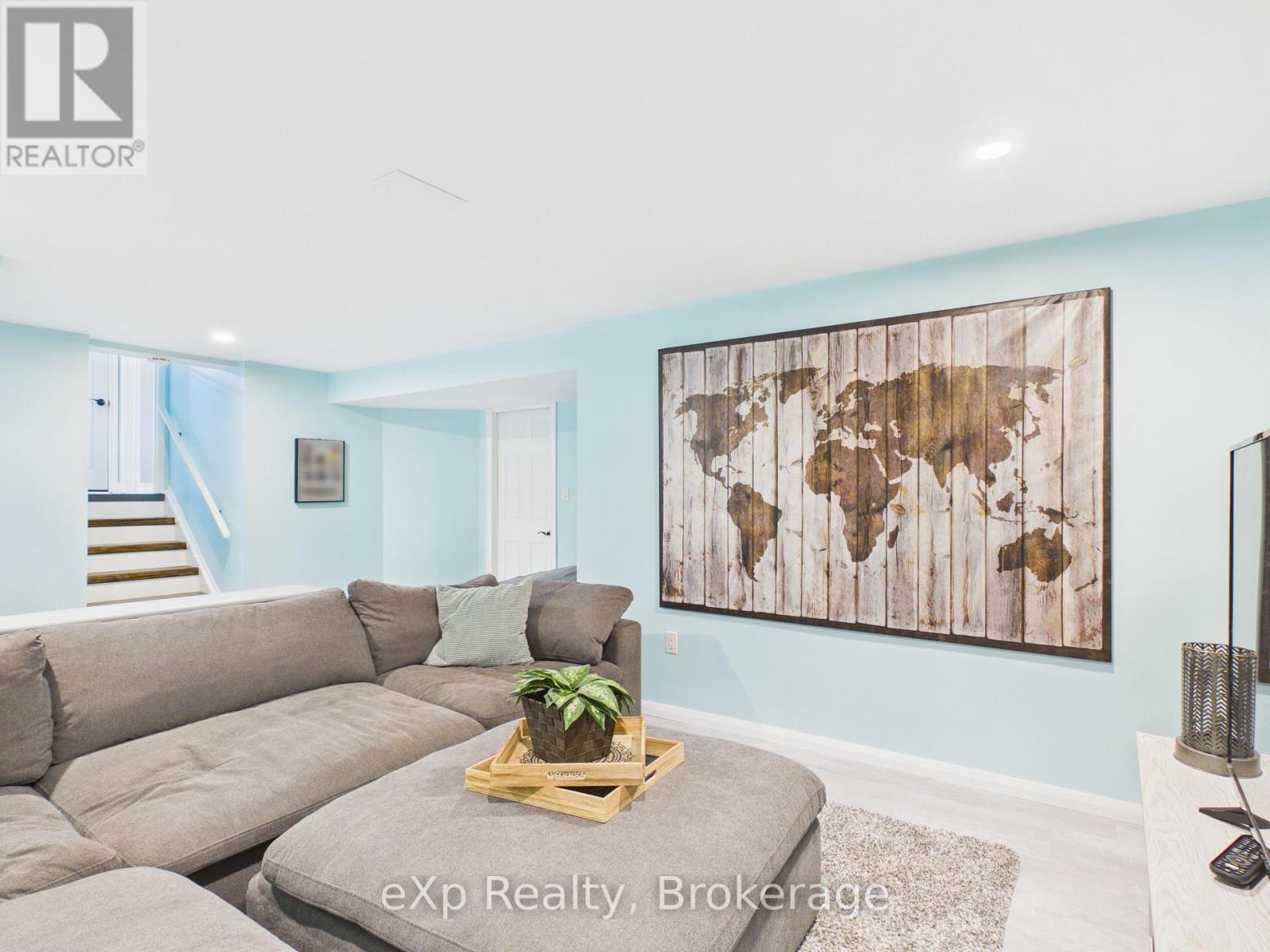 1 Centennial Drive, Brockton, Ontario  N0G 2V0 - Photo 24 - X12911280