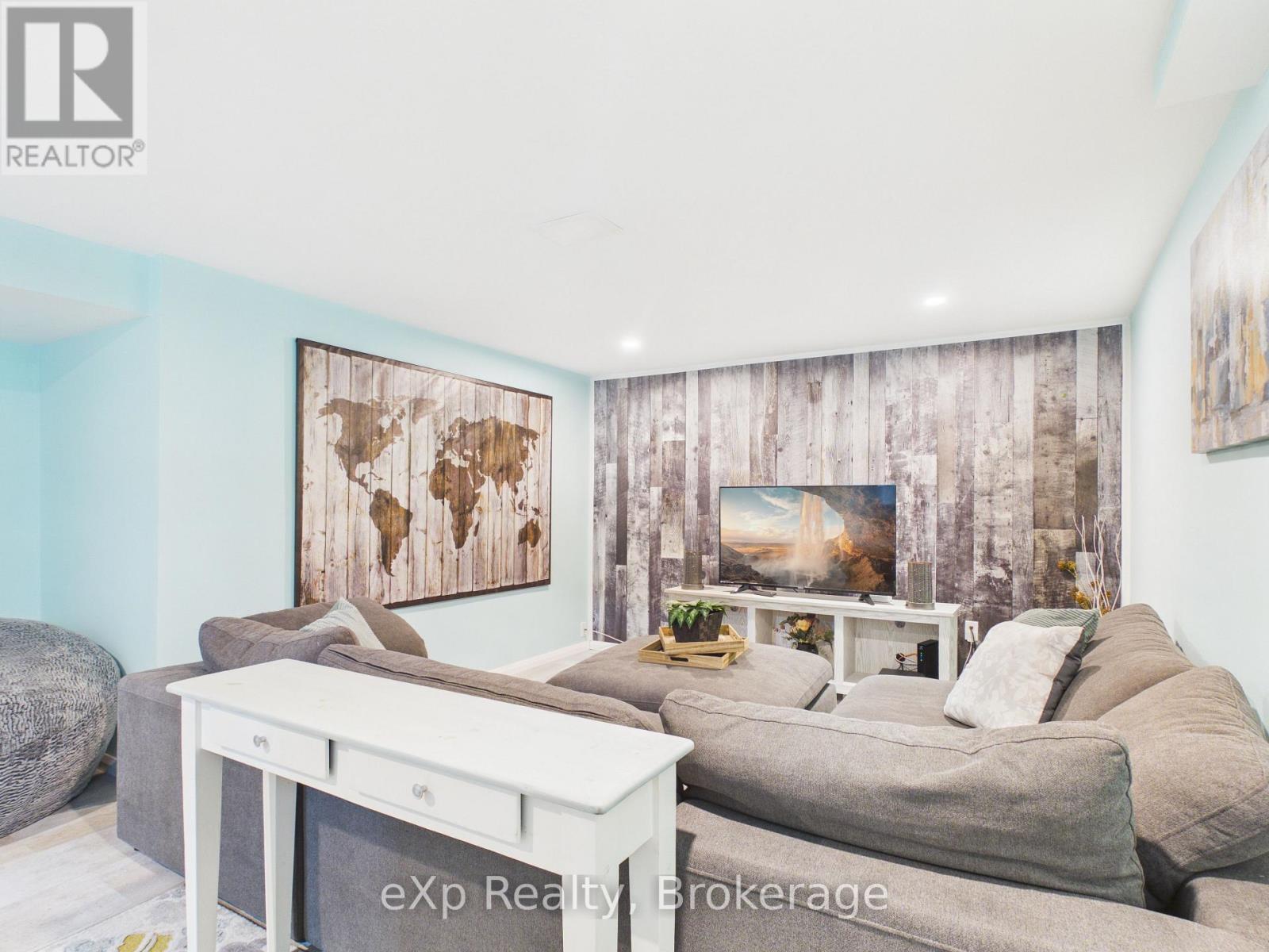 1 Centennial Drive, Brockton, Ontario  N0G 2V0 - Photo 25 - X12911280