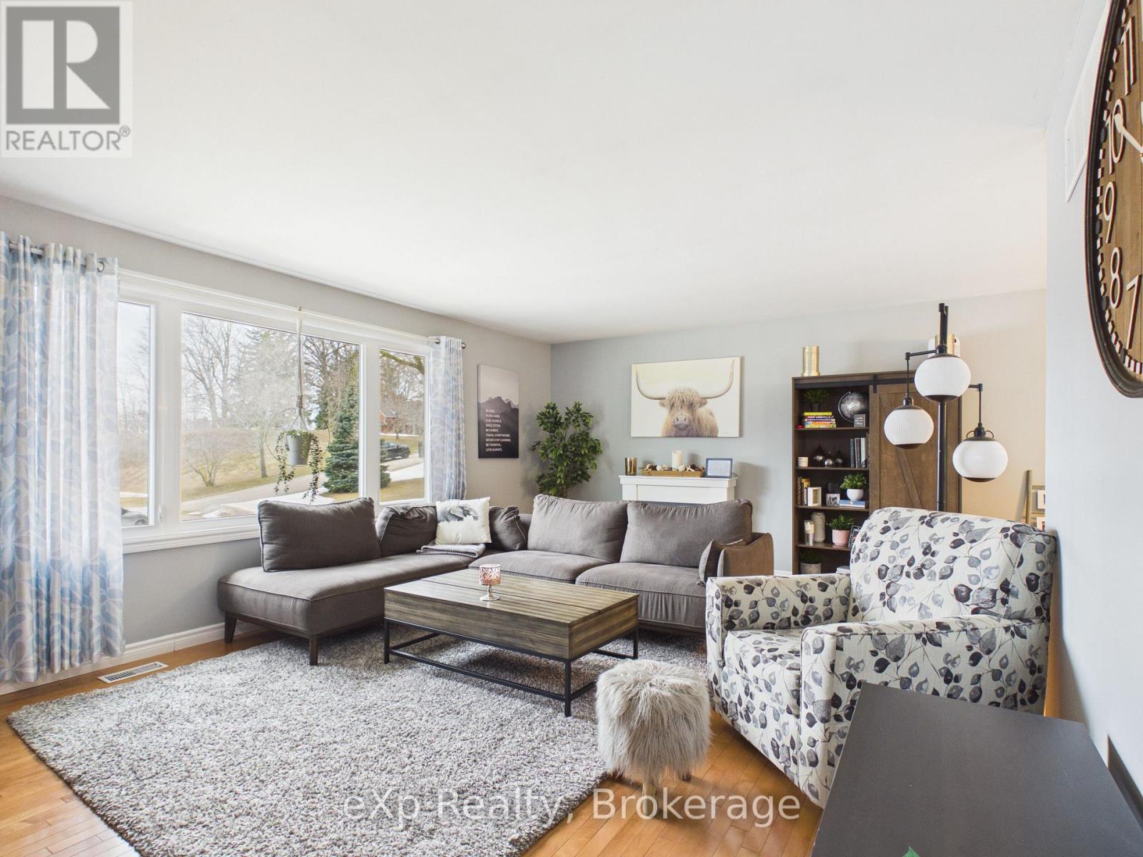 1 Centennial Drive, Brockton, Ontario  N0G 2V0 - Photo 7 - X12911280