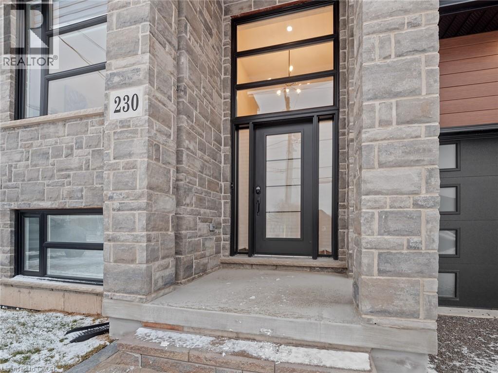 230 Knoll Street, Port Colborne, Ontario  L3K 5B6 - Photo 3 - 40814448