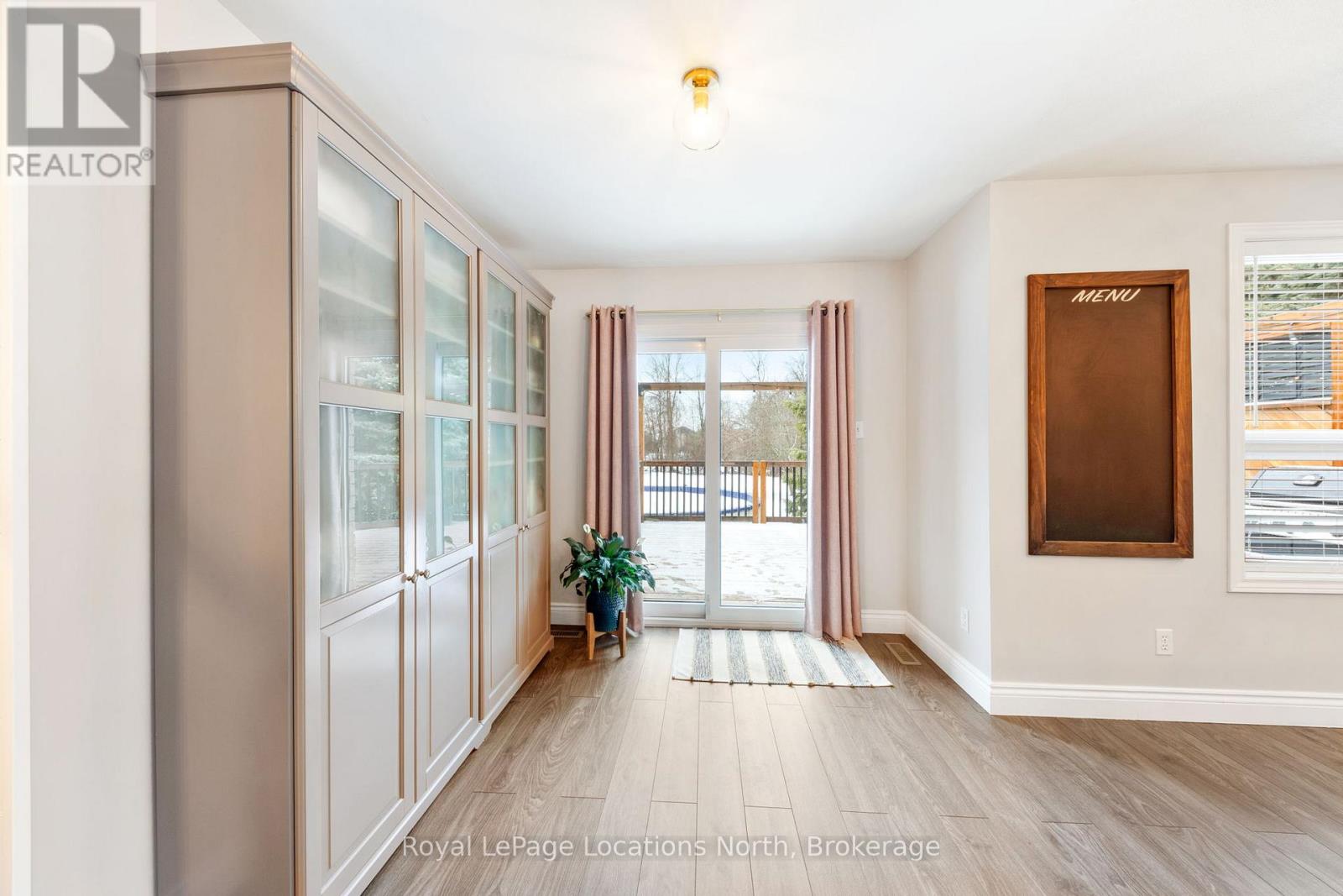58 Lamont Creek Drive, Wasaga Beach, Ontario  L9Z 1J9 - Photo 14 - S12912914