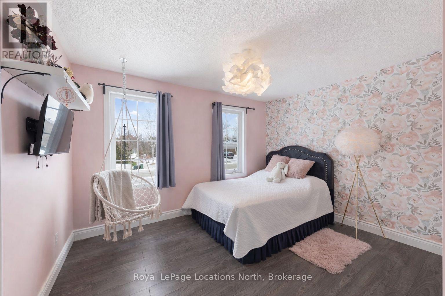 58 Lamont Creek Drive, Wasaga Beach, Ontario  L9Z 1J9 - Photo 19 - S12912914