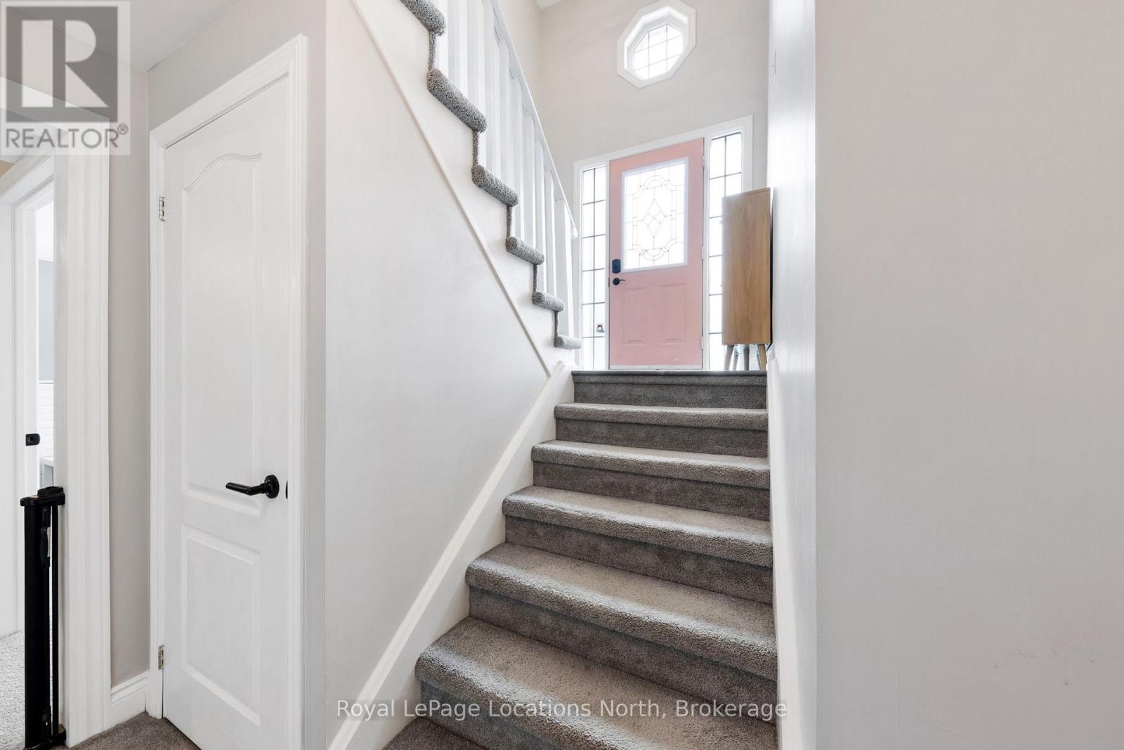 58 Lamont Creek Drive, Wasaga Beach, Ontario  L9Z 1J9 - Photo 25 - S12912914