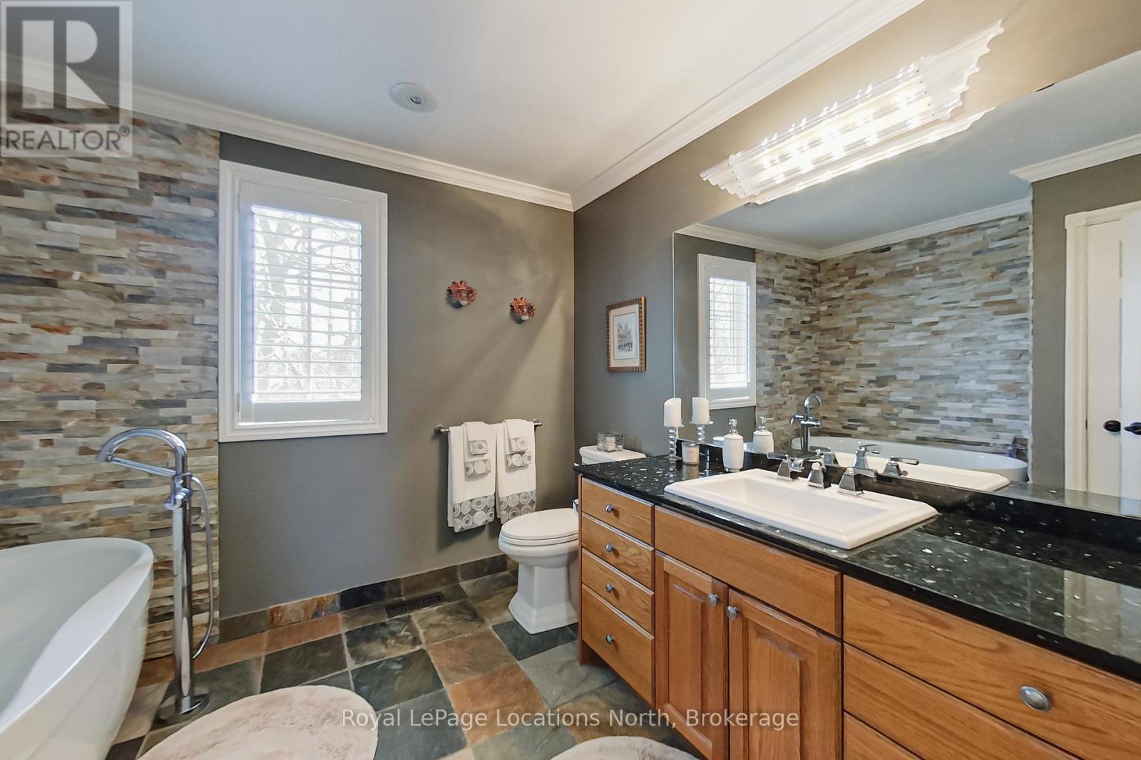 110 Liisa's Lane, Blue Mountains, Ontario  L9Y 0M3 - Photo 20 - X12913010