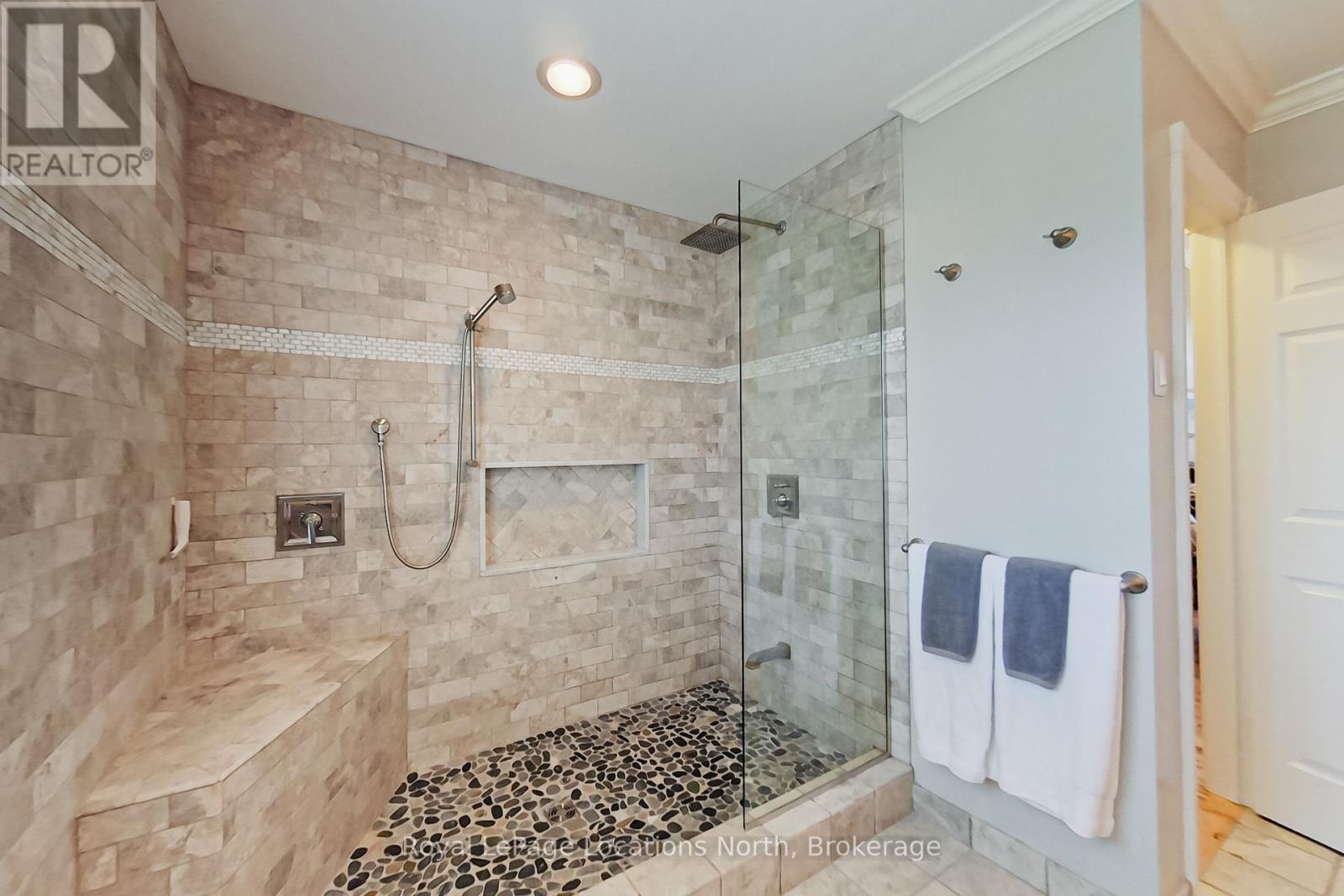 110 Liisa's Lane, Blue Mountains, Ontario  L9Y 0M3 - Photo 25 - X12913010