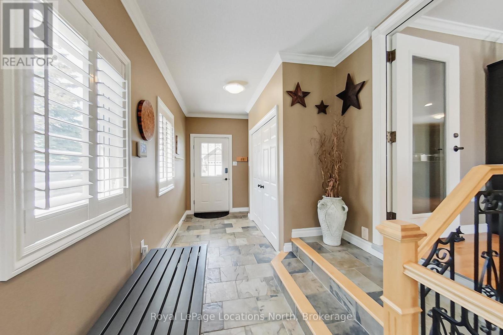 110 Liisa's Lane, Blue Mountains, Ontario  L9Y 0M3 - Photo 5 - X12913010
