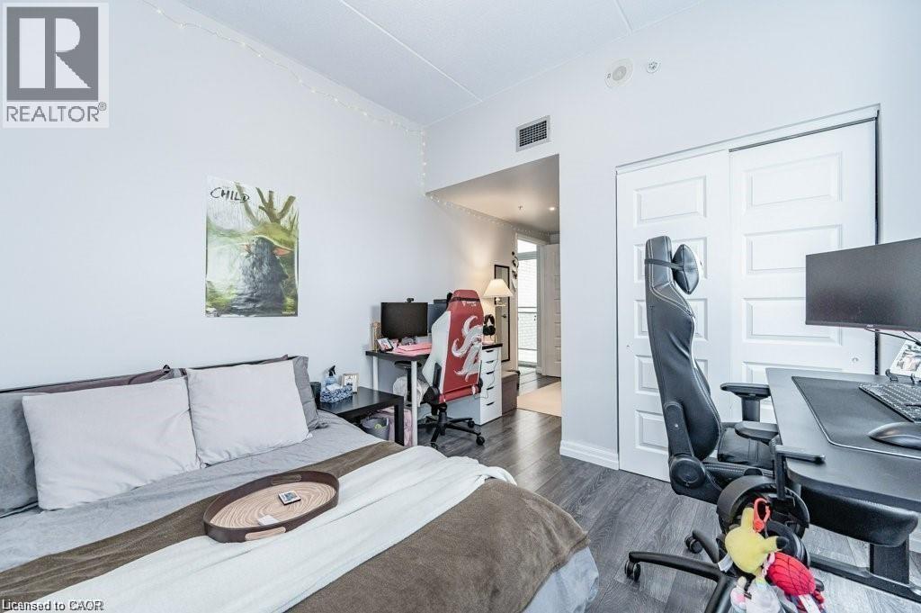 8 Hickory Street Unit# 1002, Waterloo, Ontario  N2L 3H6 - Photo 21 - 40814478
