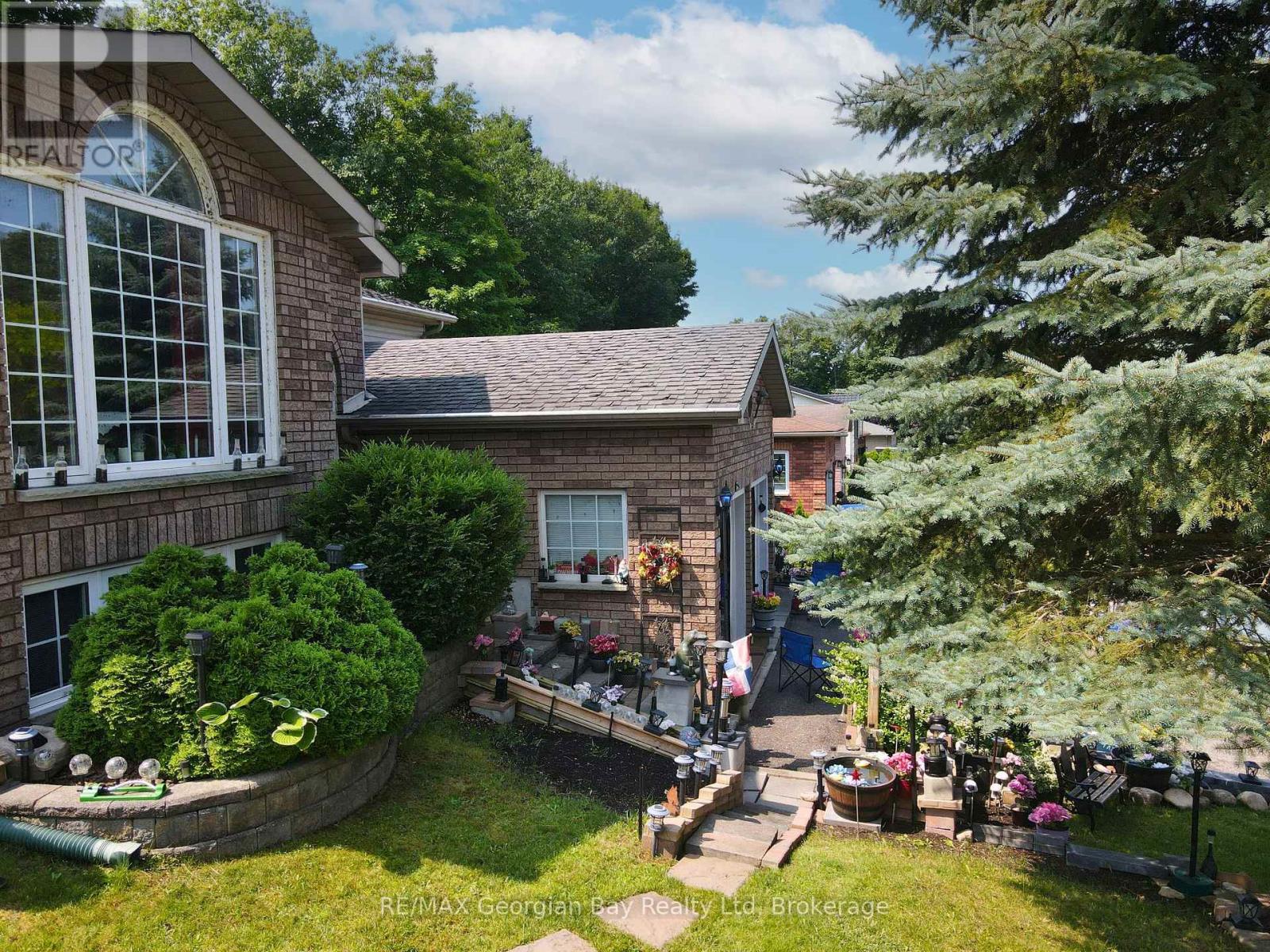 33 Anderson Crescent, Tay, Ontario  L0K 2A0 - Photo 33 - S12913092