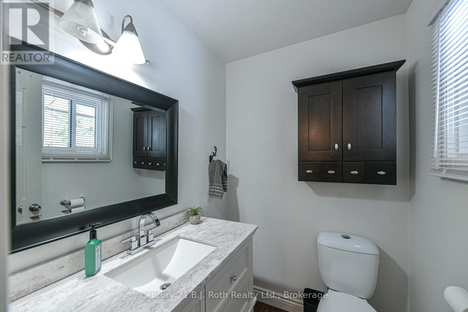 3609 Riverdale Drive, Severn, Ontario  L0K 2B0 - Photo 25 - S12913396