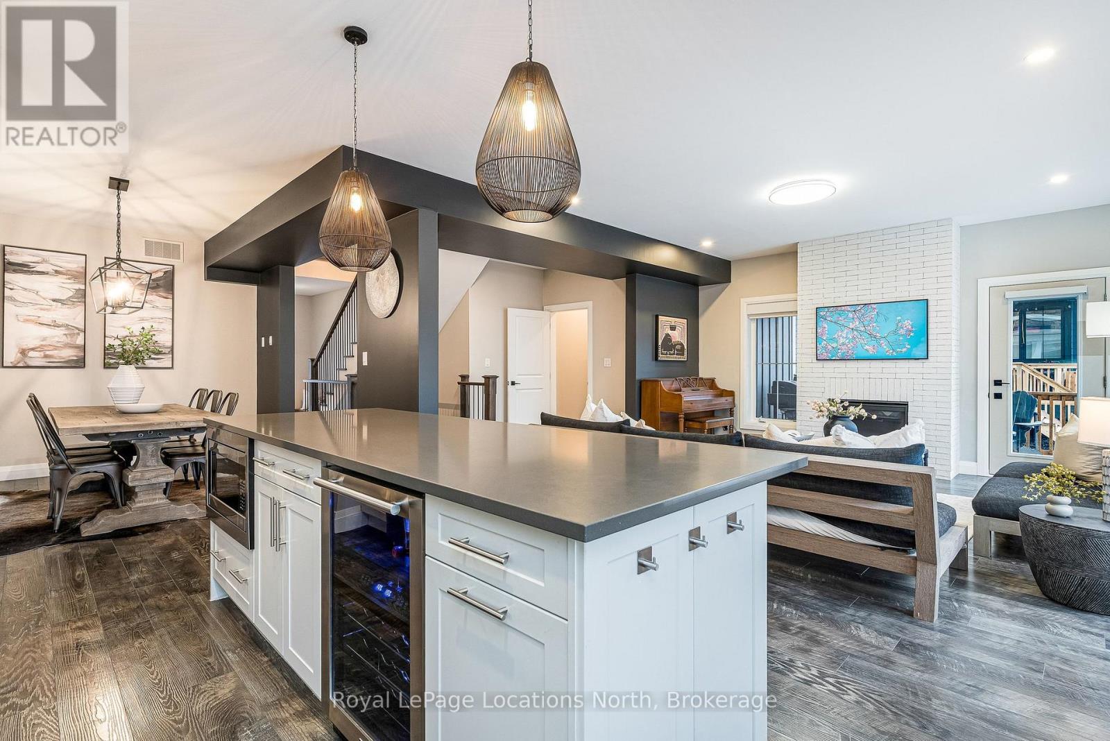 195 Courtland Street W, Blue Mountains, Ontario  L9Y 4E4 - Photo 13 - X12913460