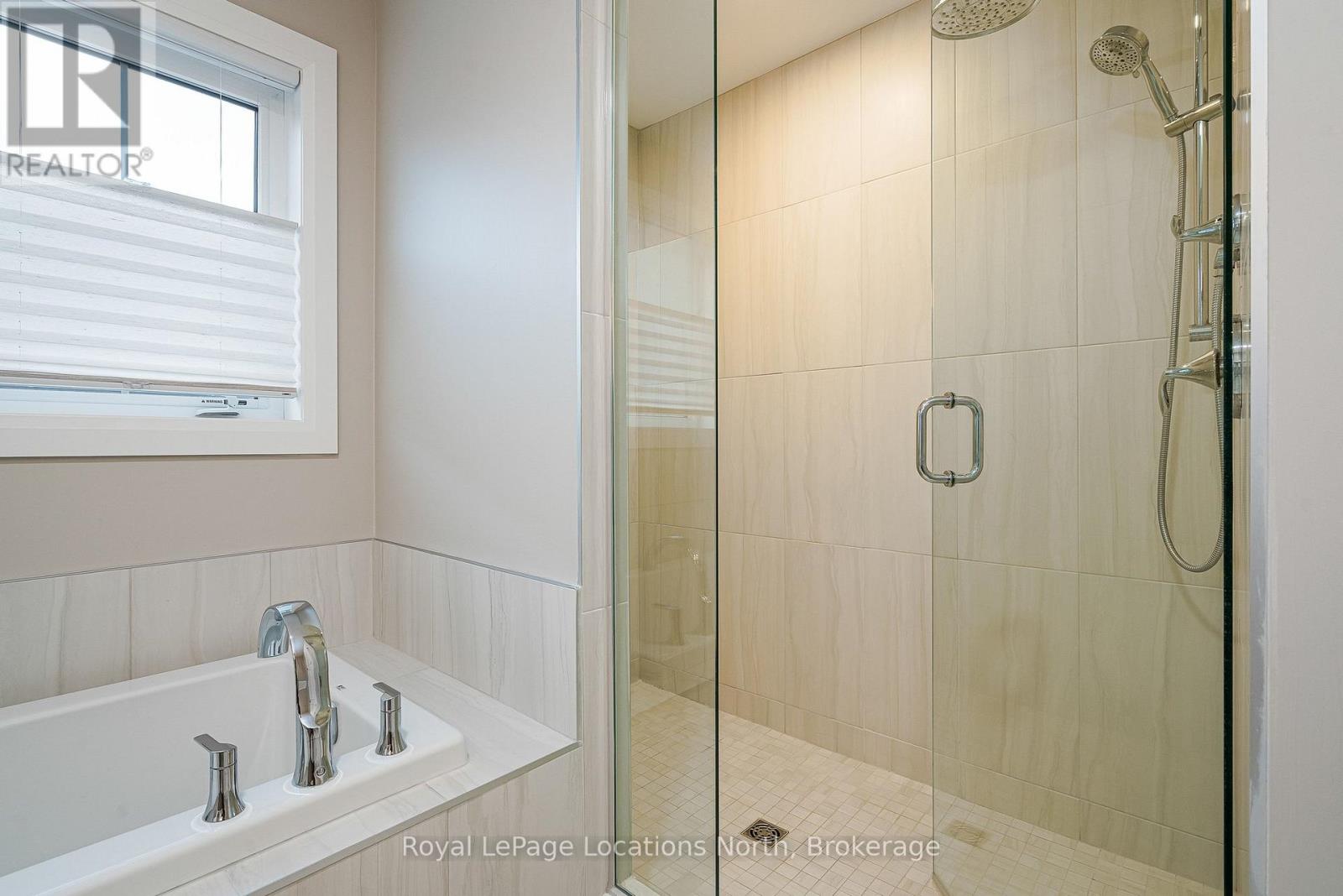 195 Courtland Street W, Blue Mountains, Ontario  L9Y 4E4 - Photo 27 - X12913460