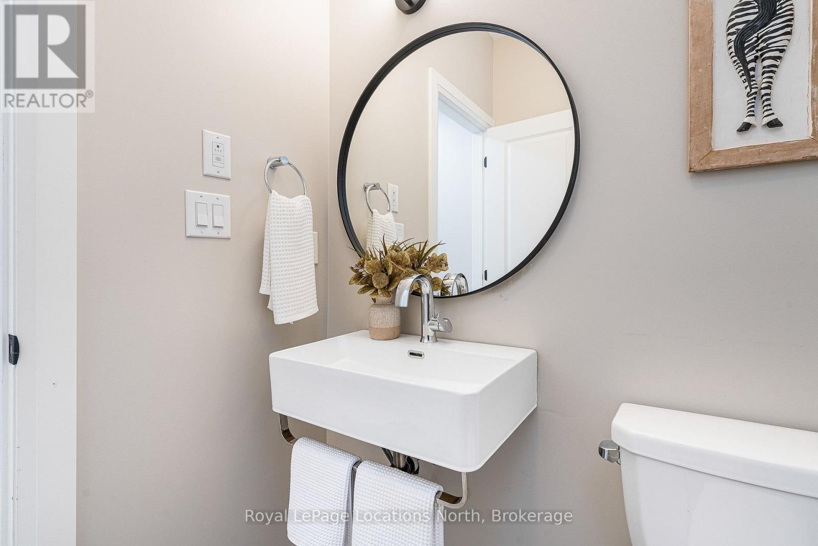 195 Courtland Street W, Blue Mountains, Ontario  L9Y 4E4 - Photo 6 - X12913460