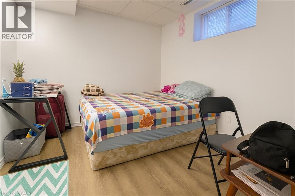 988 Prosperity Court, London, Ontario  N5V 5C7 - Photo 11 - 40814471