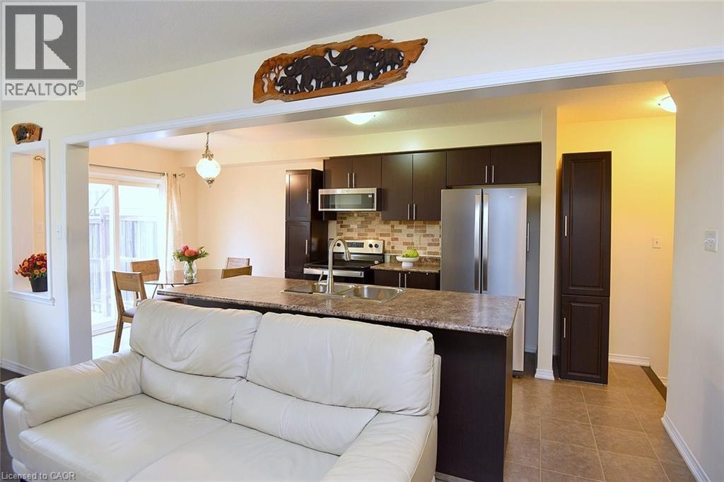9 Lynch Crescent, Binbrook, Ontario  L0R 1C0 - Photo 15 - 40814249