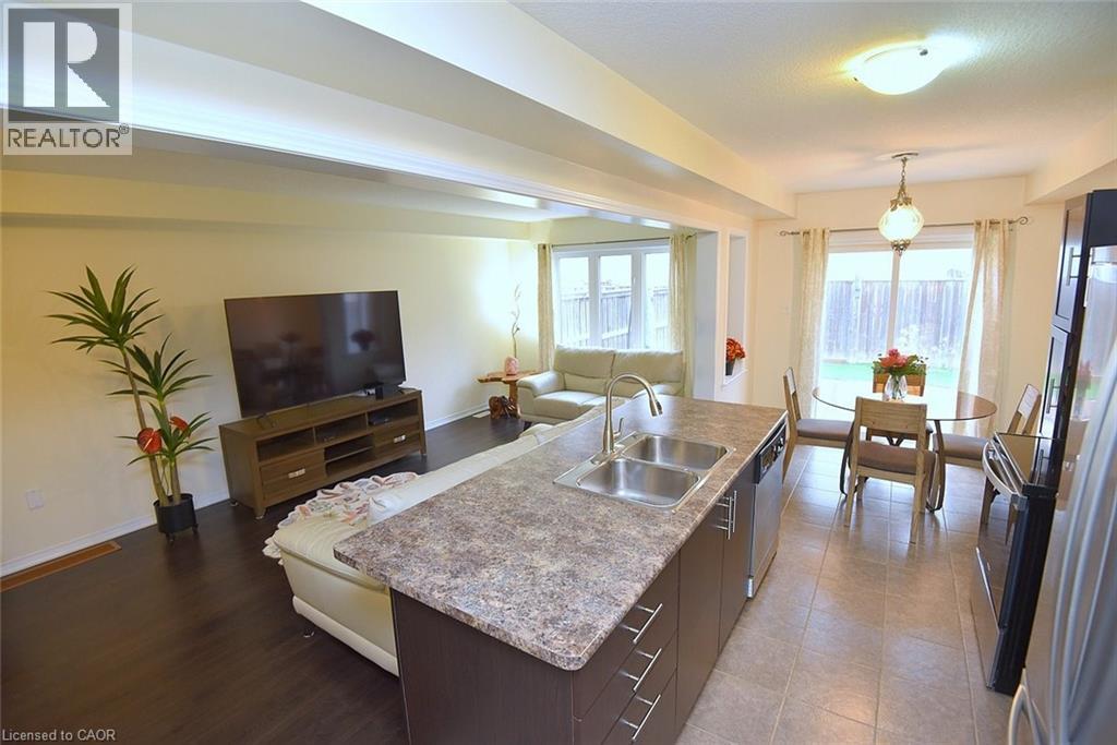 9 Lynch Crescent, Binbrook, Ontario  L0R 1C0 - Photo 16 - 40814249