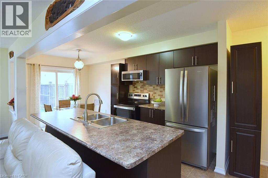 9 Lynch Crescent, Binbrook, Ontario  L0R 1C0 - Photo 17 - 40814249
