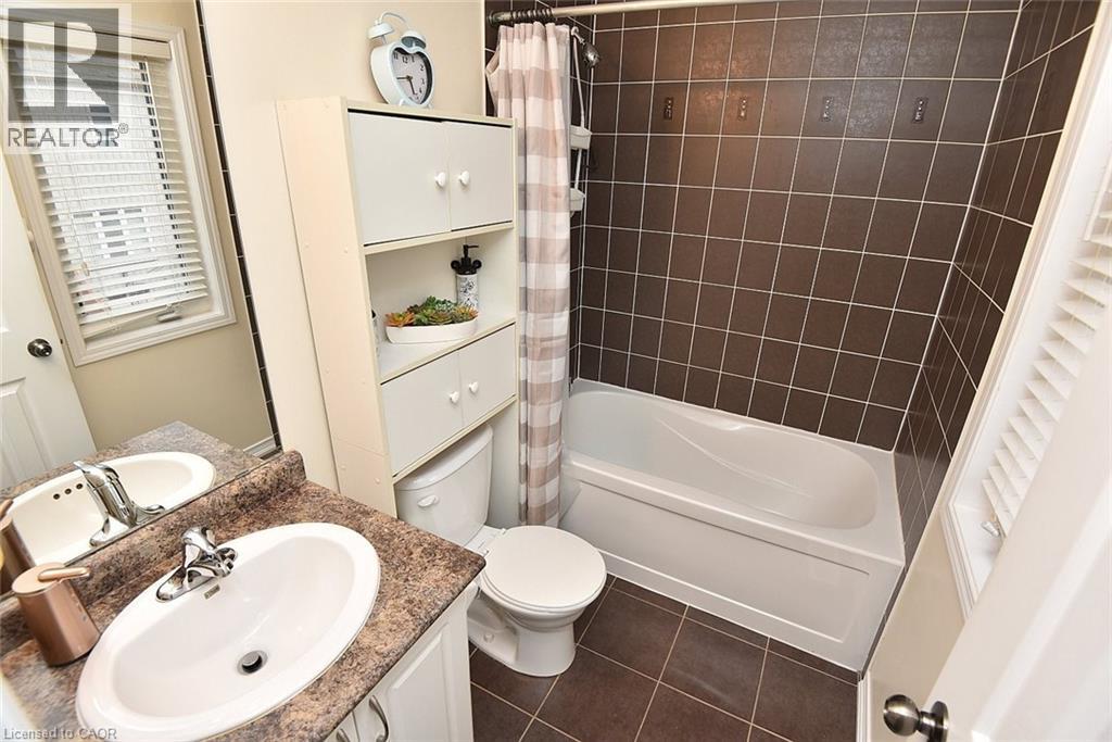 9 Lynch Crescent, Binbrook, Ontario  L0R 1C0 - Photo 26 - 40814249