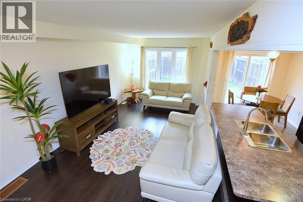 9 Lynch Crescent, Binbrook, Ontario  L0R 1C0 - Photo 8 - 40814249