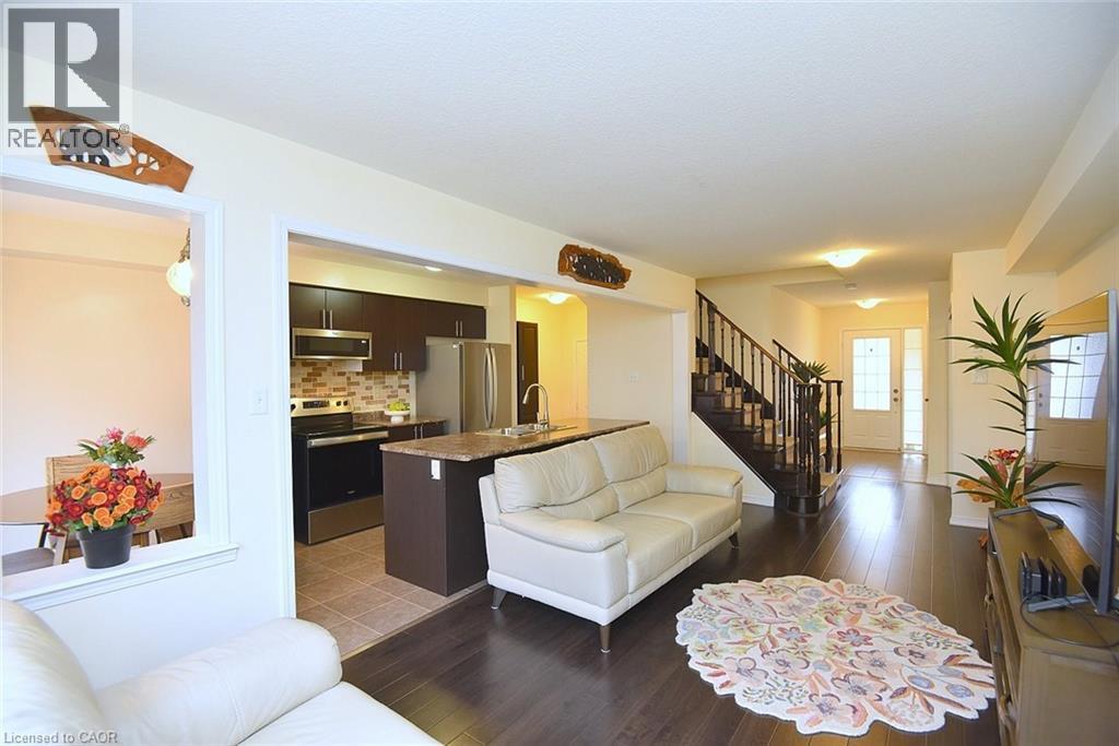9 Lynch Crescent, Binbrook, Ontario  L0R 1C0 - Photo 9 - 40814249