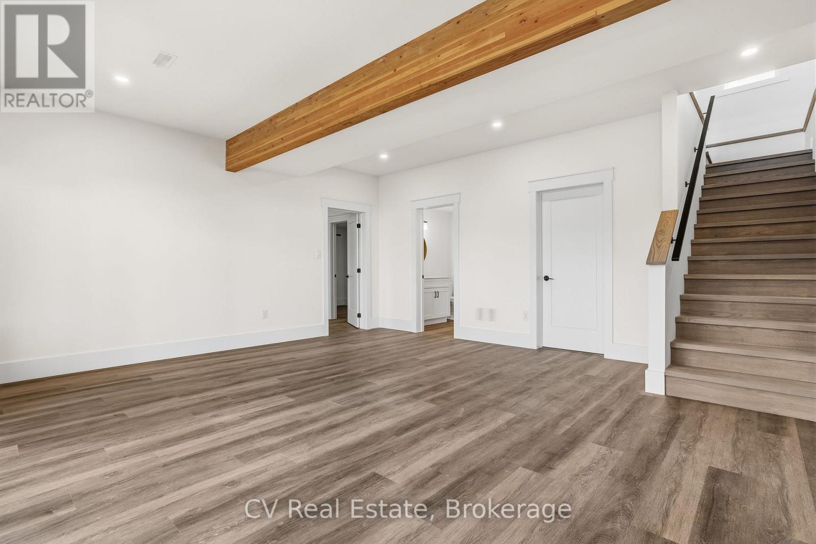1111 Lakeshore Drive, Gravenhurst, Ontario  P1P 1R2 - Photo 19 - X12914146