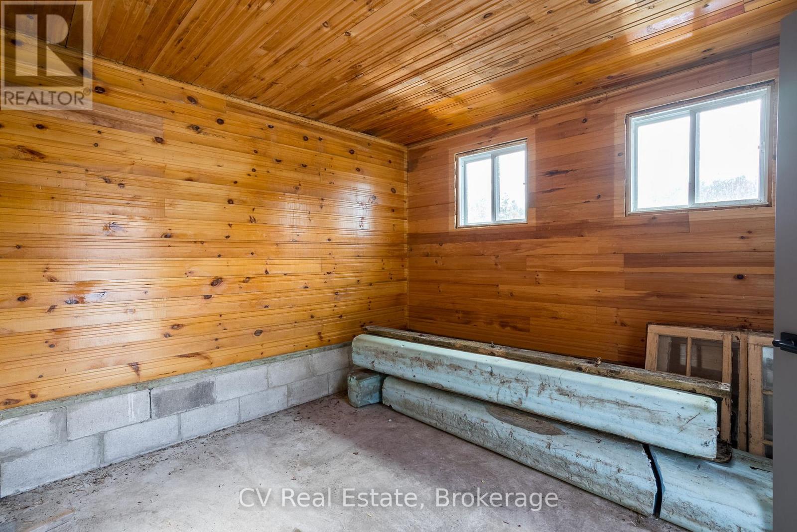 1111 Lakeshore Drive, Gravenhurst, Ontario  P1P 1R2 - Photo 47 - X12914146