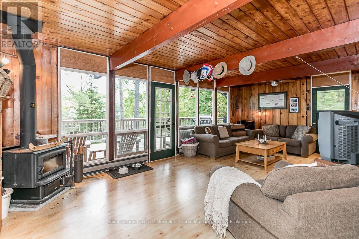 4 Severn River Shore, Muskoka Lakes, Ontario  P0C 1M0 - Photo 5 - X12914224