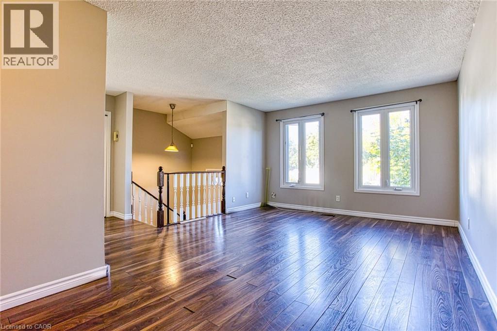 6548 Laguna Court, Niagara Falls, Ontario  L2H 2W3 - Photo 8 - 40814403