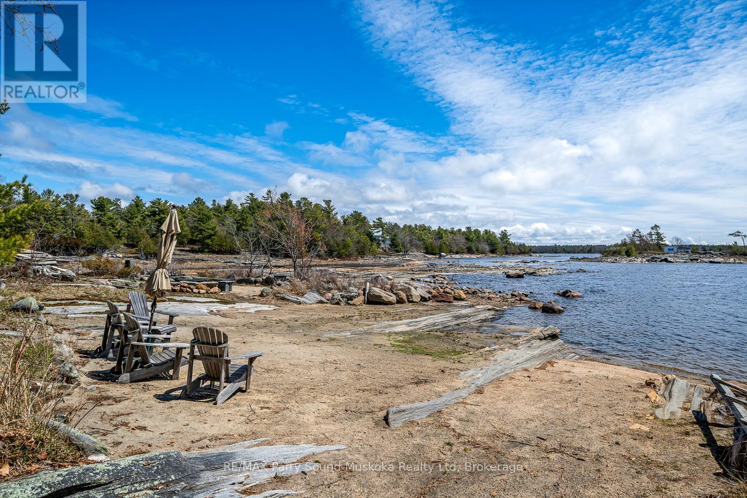 13 Janet Lane, Carling, Ontario  P0G 1G0 - Photo 11 - X12916404