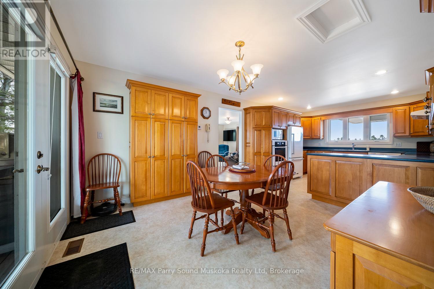 13 Janet Lane, Carling, Ontario  P0G 1G0 - Photo 28 - X12916404
