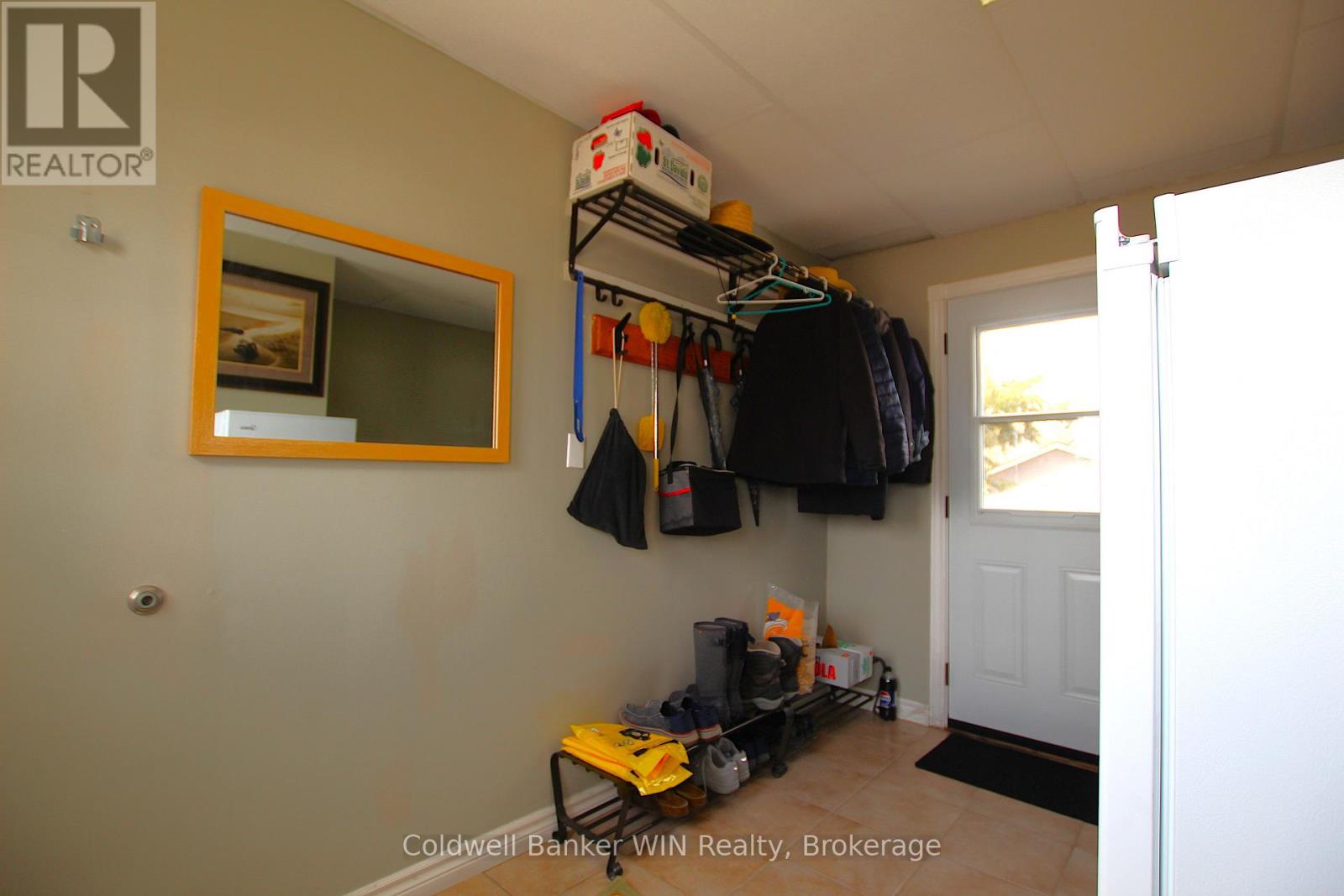 383 Wellington Street E, Wellington North, Ontario  N0G 2L2 - Photo 20 - X12916450