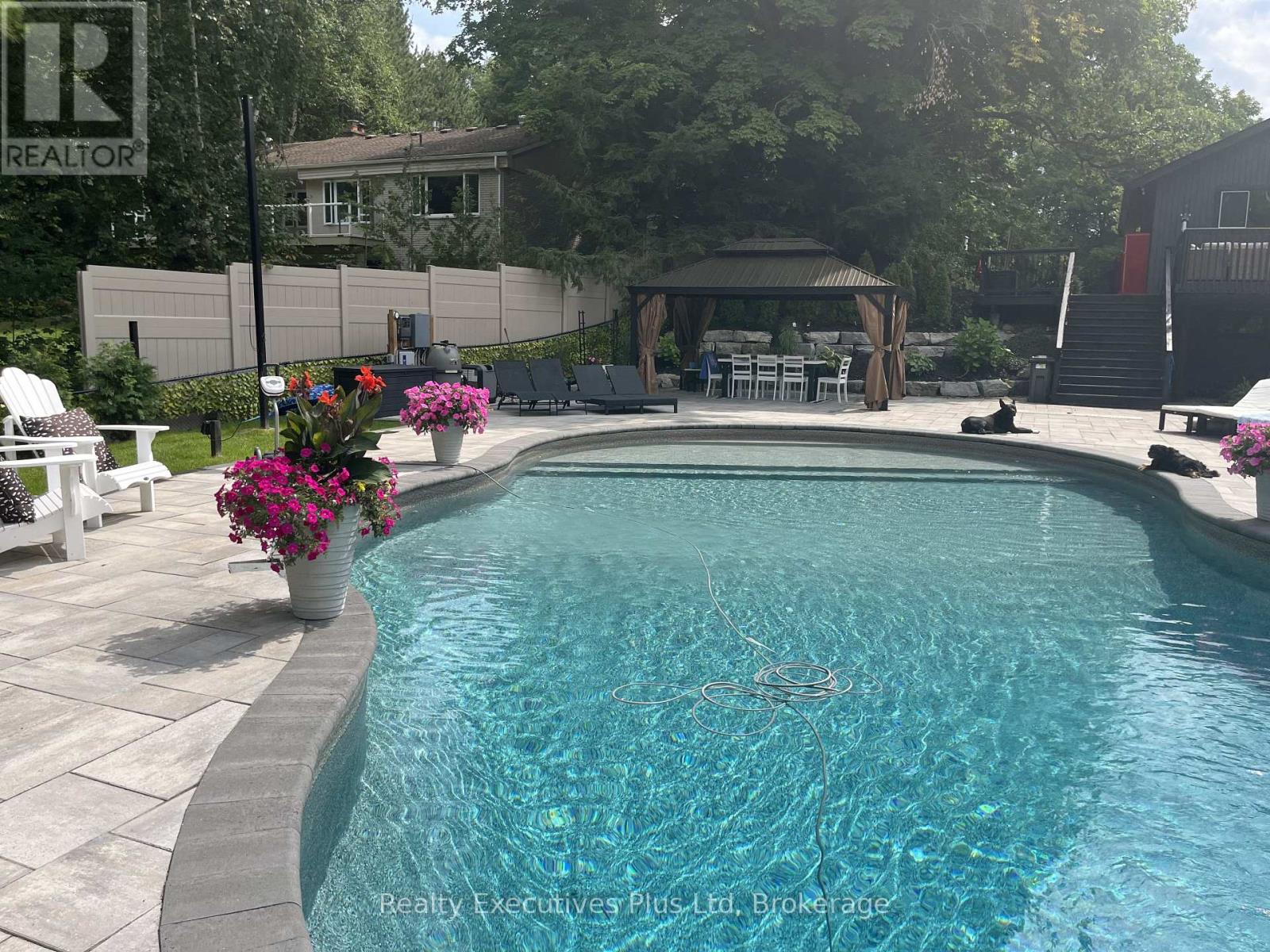 24 Birch Grove Drive, Oro-Medonte, Ontario  L4M 4Y8 - Photo 11 - S12916908