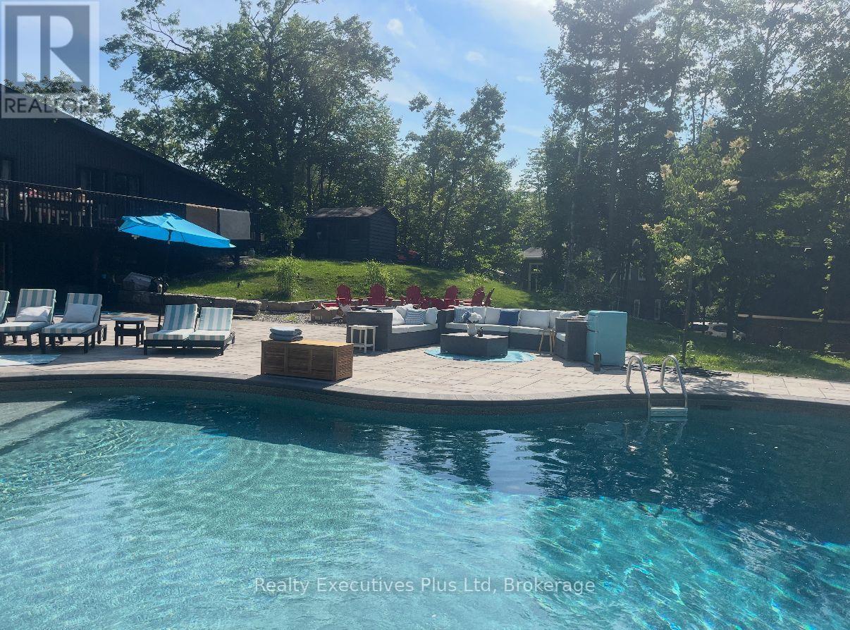 24 Birch Grove Drive, Oro-Medonte, Ontario  L4M 4Y8 - Photo 12 - S12916908