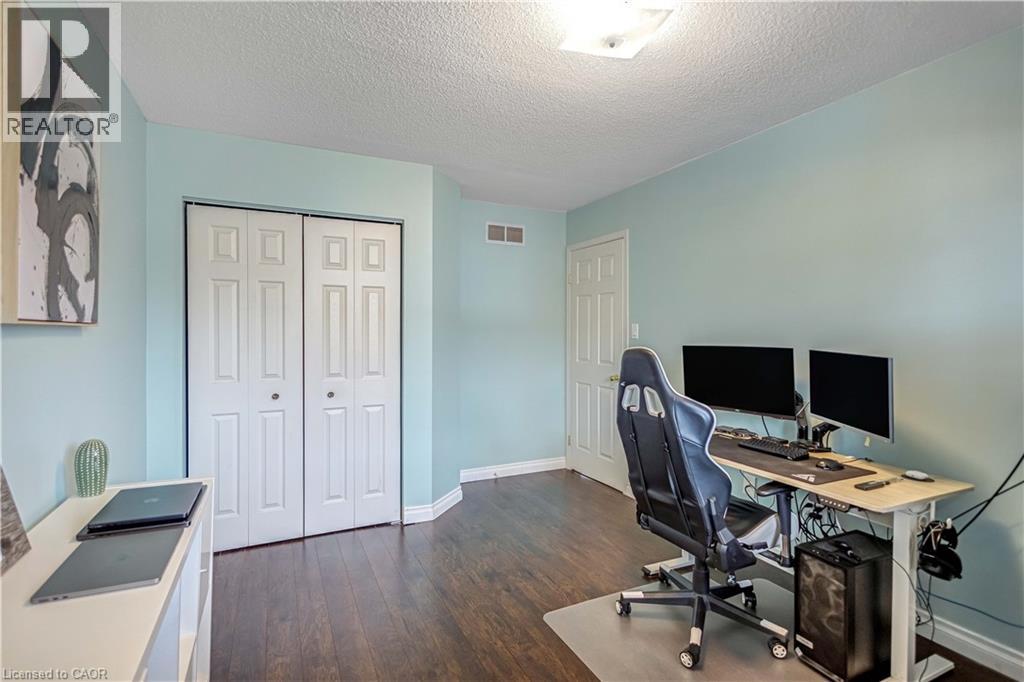 8 Brantdale Avenue, Hamilton, Ontario  L9C 1B7 - Photo 13 - 40813464