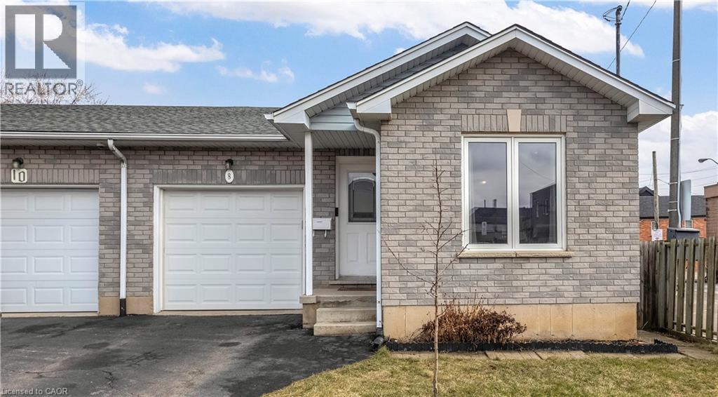 8 Brantdale Avenue, Hamilton, Ontario  L9C 1B7 - Photo 2 - 40813464