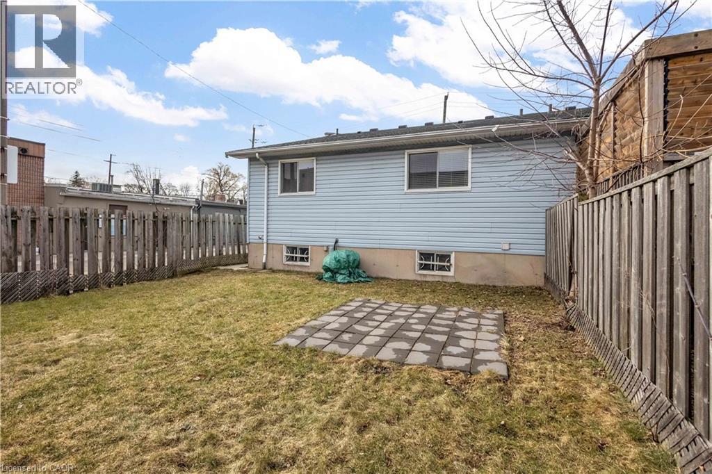 8 Brantdale Avenue, Hamilton, Ontario  L9C 1B7 - Photo 27 - 40813464