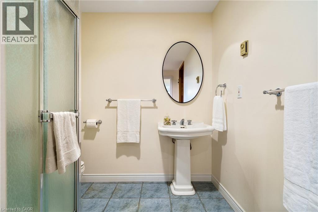 373 Brookview Court, Ancaster, Ontario  L9G 4E6 - Photo 46 - 40814897