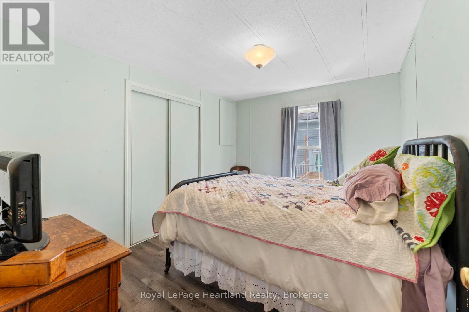 12 Iroquois Lane, Ashfield-Colborne-Wawanosh, Ontario  N7A 3Y2 - Photo 18 - X12919614