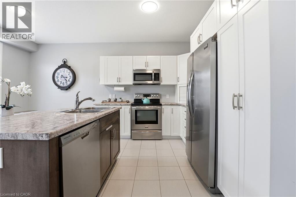 86 Fairgrounds Drive, Binbrook, Ontario  L0R 1C0 - Photo 8 - 40814838