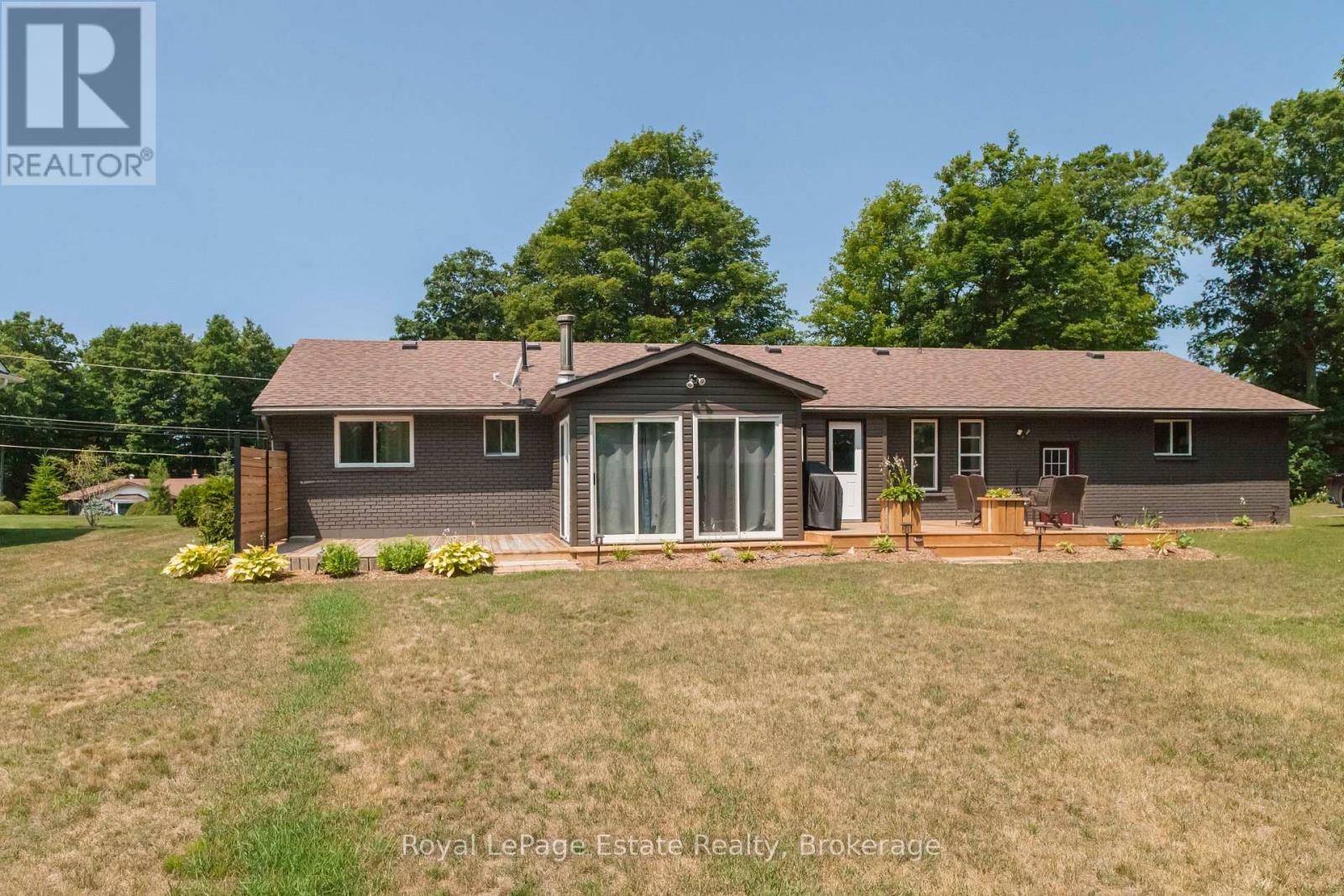 90 Carson Lake Crescent, South Bruce Peninsula, Ontario  N0H 2G0 - Photo 46 - X12921006