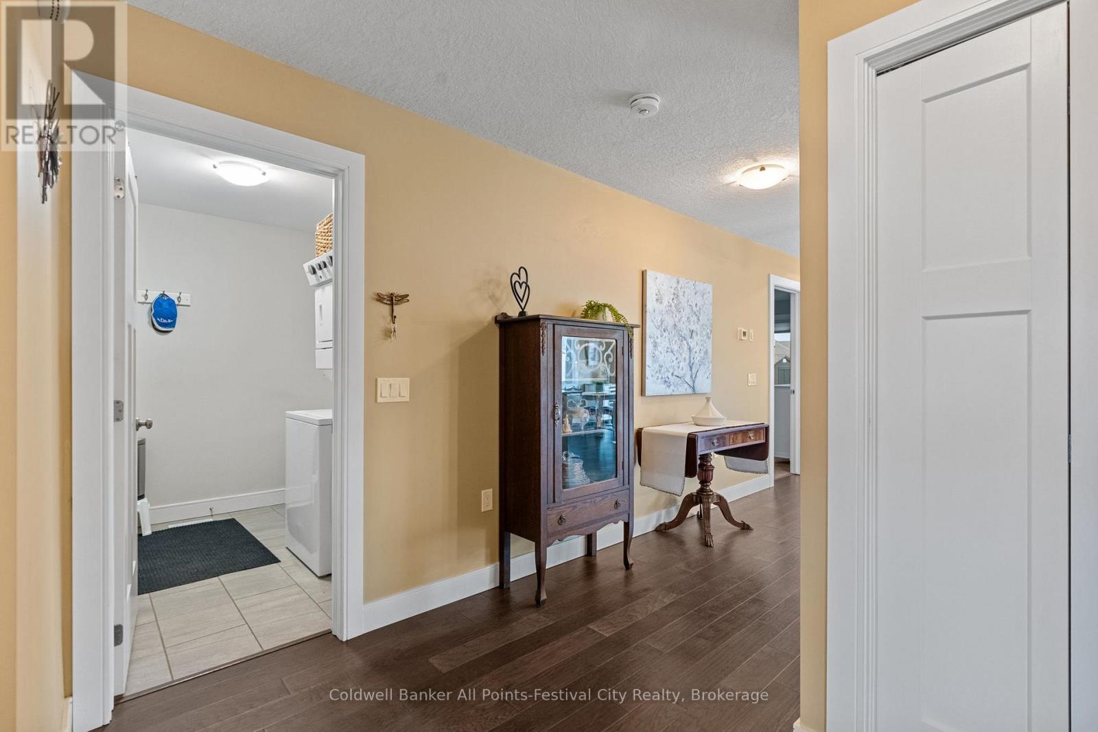44 Huron Heights Drive, Ashfield-Colborne-Wawanosh, Ontario  N7A 0B2 - Photo 10 - X12922876
