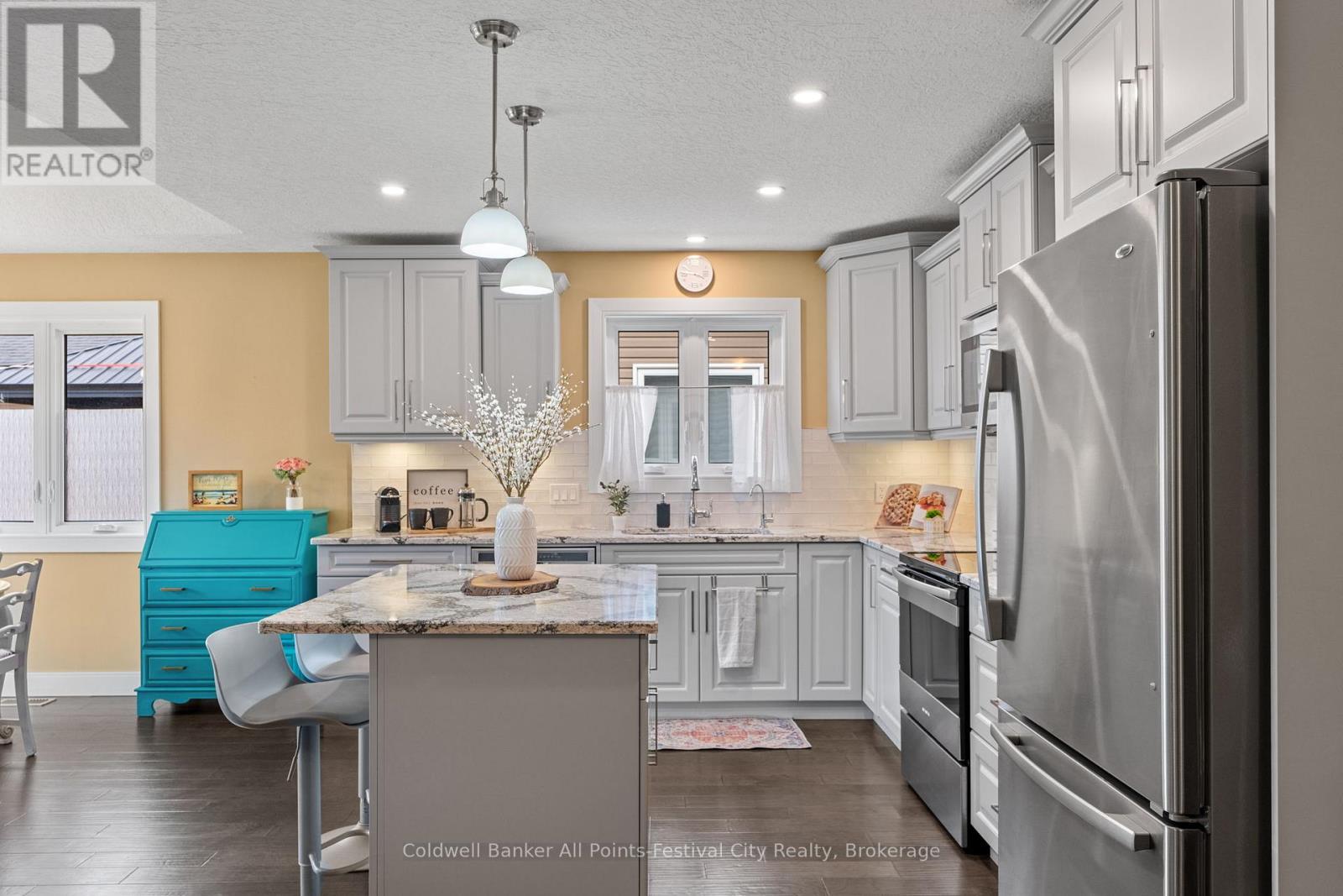 44 Huron Heights Drive, Ashfield-Colborne-Wawanosh, Ontario  N7A 0B2 - Photo 16 - X12922876