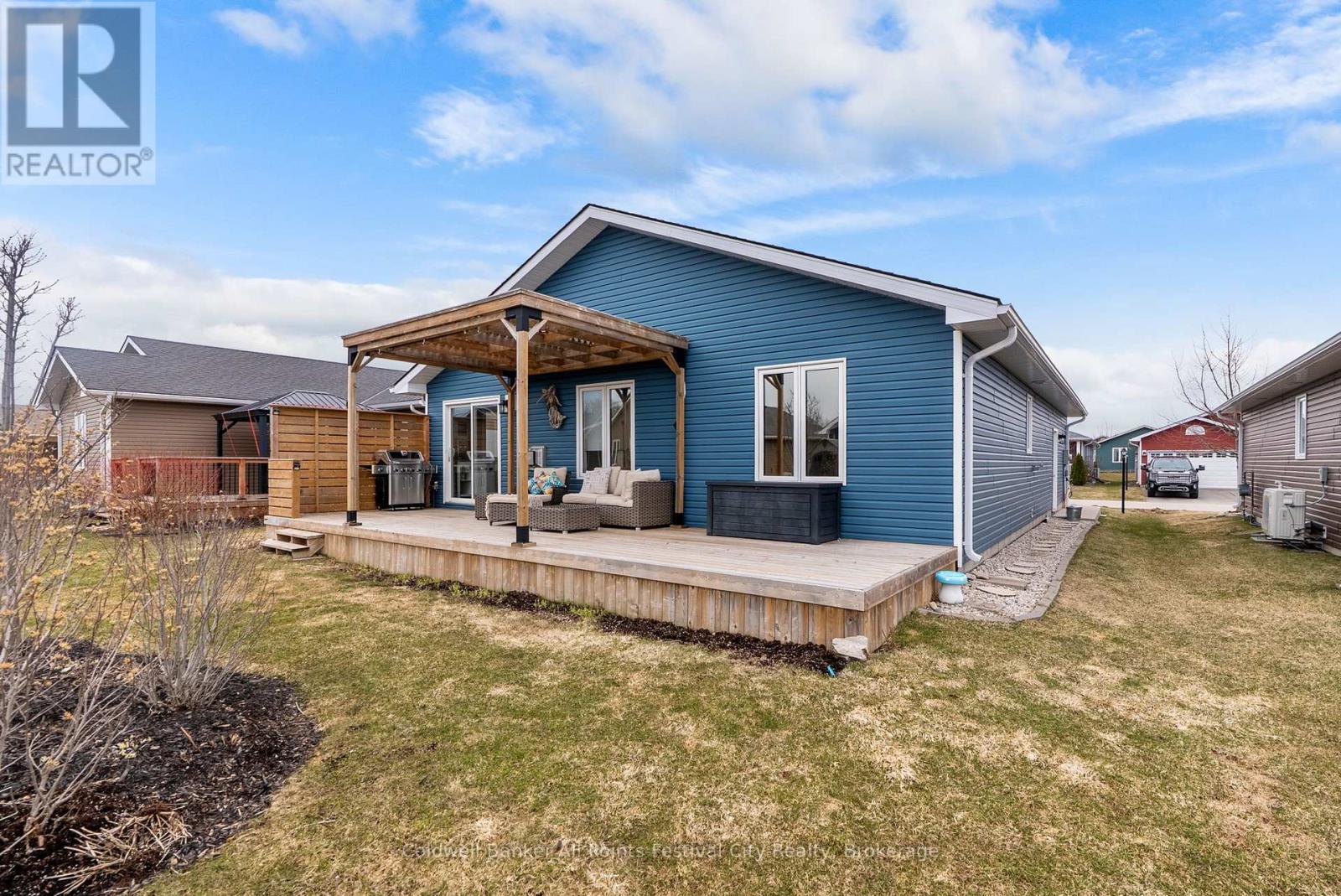 44 Huron Heights Drive, Ashfield-Colborne-Wawanosh, Ontario  N7A 0B2 - Photo 32 - X12922876